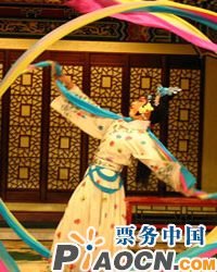 京劇《天女散花》《花木蘭》《青霜劍·靈堂》《棒打薄情郎》